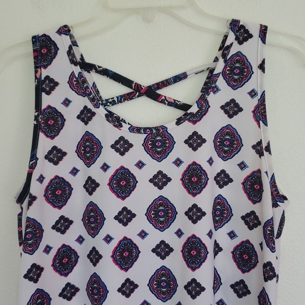 Love Spell Sleeveless Print Top L - Picture 2 of 9